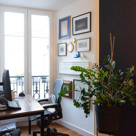 Apartament T2 With Fireplace - Near Sacre-coeur *