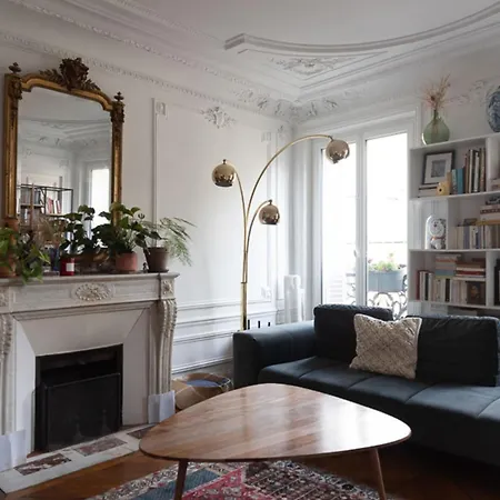 T2 With Fireplace - Near Sacre-coeur Paryż